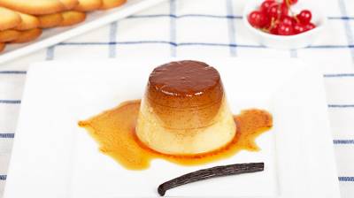 Flan de chocolate blanco con vainilla