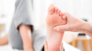 ¿Fascitis plantar? ¡Párale los pies ya!