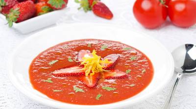 Gazpacho de frutas variadas