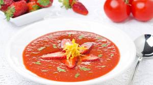 Gazpacho de frutas variadas