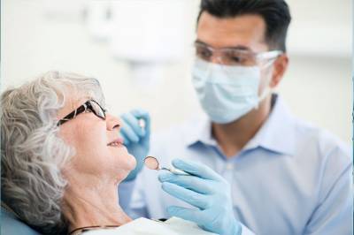 Salud bucodental durante la tercera edad.  Higiene y cuidado de la boca